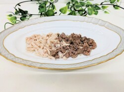 にゃんこのみやげ（おかず）ささみと本まぐろ